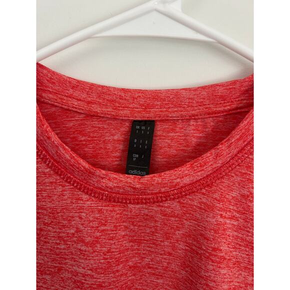 Adidas Women's Tech Tee Heather Color: PL Scarlet NWT Size Small Short Sleeve - Picture 3 of 5